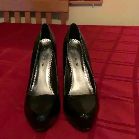 Body Central heels. - Picture 1 of 4